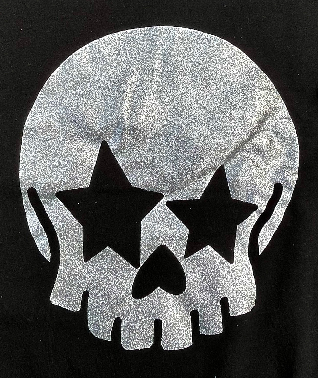 BLACK & SILVER HAPPY SKULL